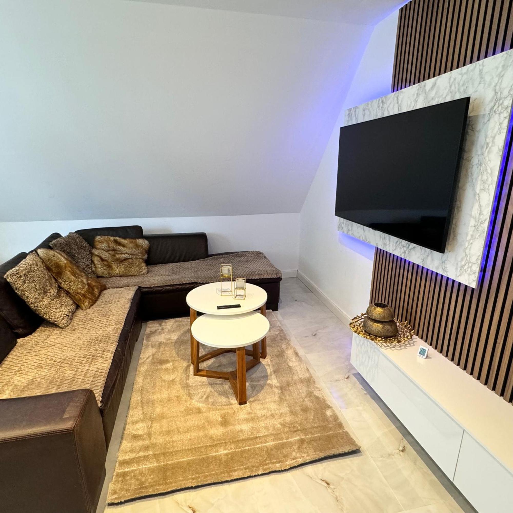 Relaxdays-Apartments 1 Garten Und Pool-Mitbenutzung, Wallbox, Kostenloser Parkplatz, Kontaktloser Checkin, Wifi Mit Smarttv Gütersloh Exterior foto